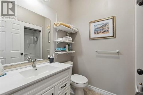 8 Red Leaf Lane, Ridgetown, ON - Indoor Photo Showing Bathroom