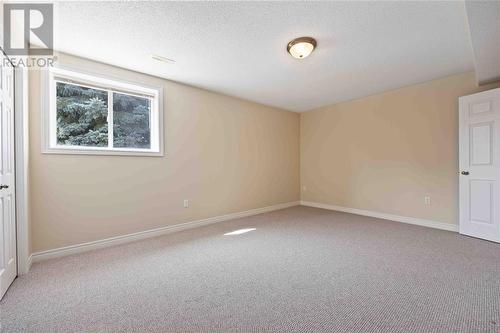 329 Parkside Drive, Petrolia, ON - Indoor Photo Showing Other Room