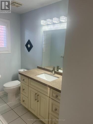 10 Pertosa Drive, Brampton, ON - Indoor Photo Showing Bathroom