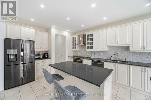 23 Callandar Road, Brampton, ON - Indoor Photo Showing Kitchen With Upgraded Kitchen