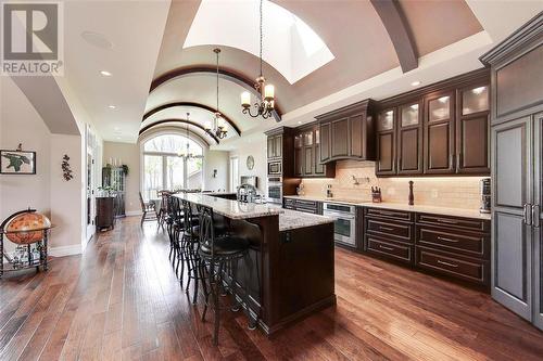 4005 Cullen Drive, Plympton-Wyoming, ON - Indoor Photo Showing Kitchen