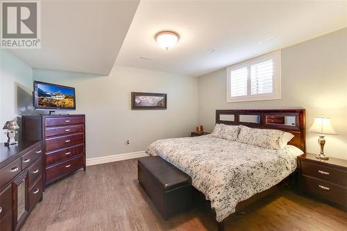 4005 Cullen Drive, Plympton-Wyoming, ON - Indoor Photo Showing Bedroom