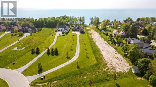 4005 Cullen Drive, Plympton-Wyoming, ON - Outdoor With View