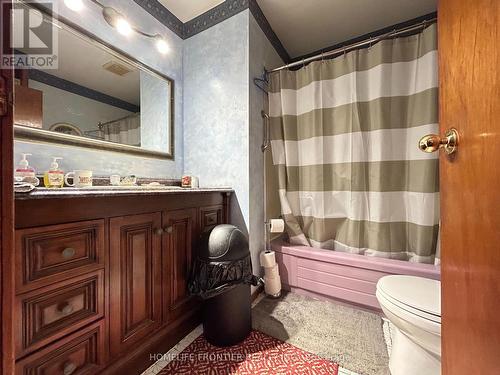 258 William Street, Chatham-Kent, ON - Indoor Photo Showing Bathroom