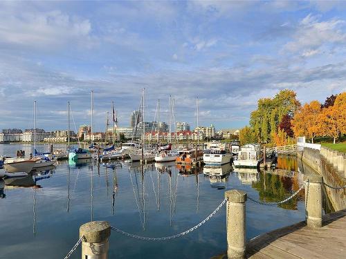 504-630 Montreal St, Victoria, BC - Outdoor With Body Of Water With View