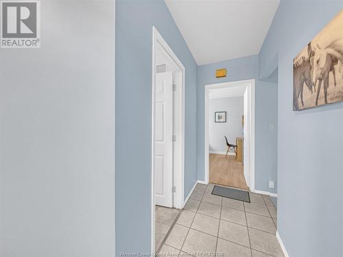 664 Rankin, Windsor, ON - Indoor Photo Showing Other Room