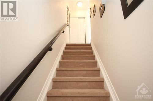 266 Espin Heights, Ottawa, ON - Indoor Photo Showing Other Room