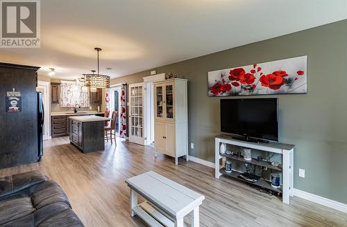 82 Seascape Drive, Paradise, NL - Indoor Photo Showing Living Room