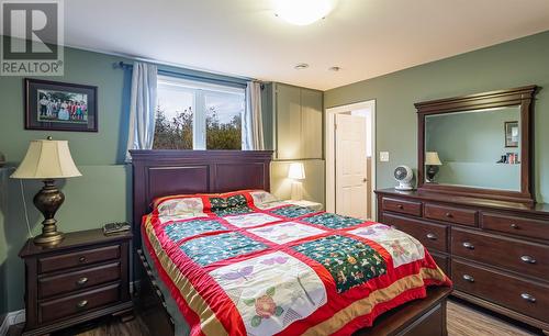 82 Seascape Drive, Paradise, NL - Indoor Photo Showing Bedroom