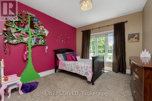 44 Leenders Lane, Erin, ON - Indoor Photo Showing Bedroom