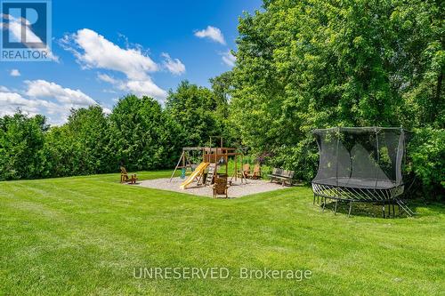 44 Leenders Lane, Erin, ON - Outdoor