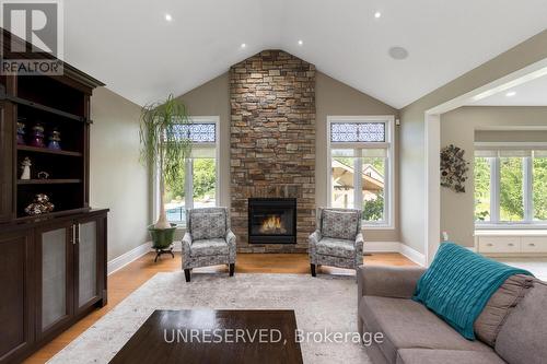 44 Leenders Lane, Erin, ON - Indoor Photo Showing Living Room With Fireplace