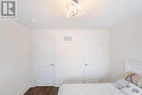 64 Macklin Street, Brantford, ON - Indoor Photo Showing Bedroom