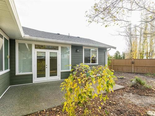 10296 Sparling Pl, Sidney, BC - Outdoor With Exterior