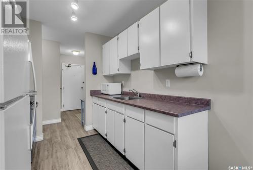 37 4219 Degeer Street, Saskatoon, SK - Indoor Photo Showing Kitchen