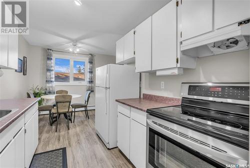 37 4219 Degeer Street, Saskatoon, SK - Indoor Photo Showing Kitchen