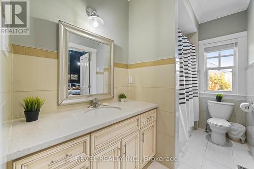 58 Garrison Village Drive, Niagara-On-The-Lake, ON - Indoor Photo Showing Bathroom