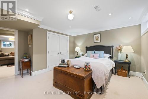 58 Garrison Village Drive, Niagara-On-The-Lake, ON - Indoor Photo Showing Bedroom