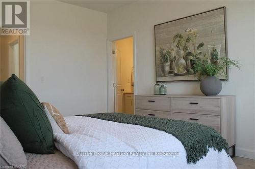 263 Pratt Drive, Loyalist (Amherstview), ON - Indoor Photo Showing Bedroom