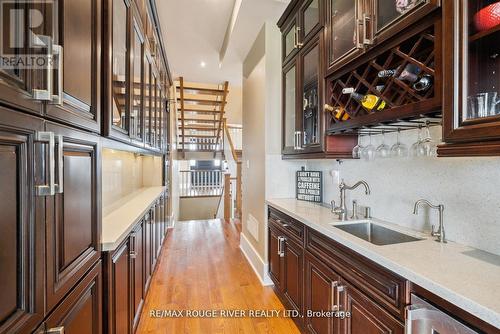 5785 Halls Road N, Whitby, ON - Indoor Photo Showing Kitchen