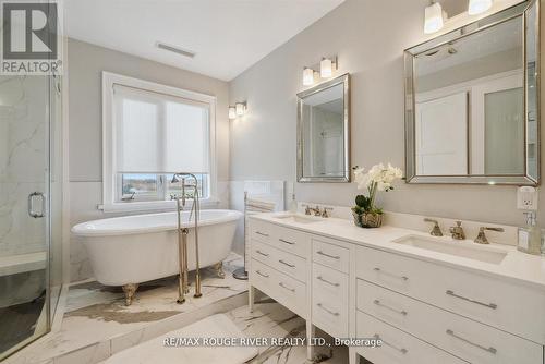 5785 Halls Road N, Whitby, ON - Indoor Photo Showing Bathroom