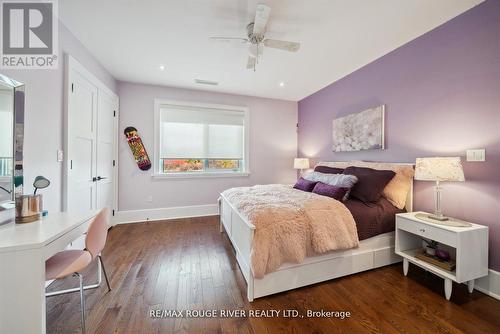 5785 Halls Road N, Whitby, ON - Indoor Photo Showing Bedroom