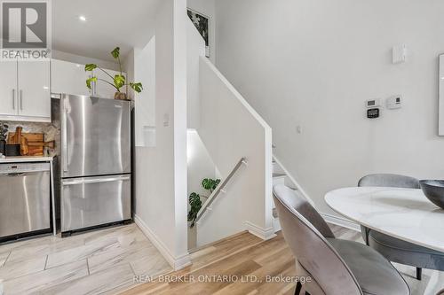 5 - 369 Albany Avenue, Toronto, ON - Indoor