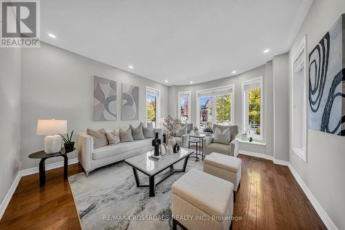 67 Alden Square, Ajax, ON - Indoor Photo Showing Living Room