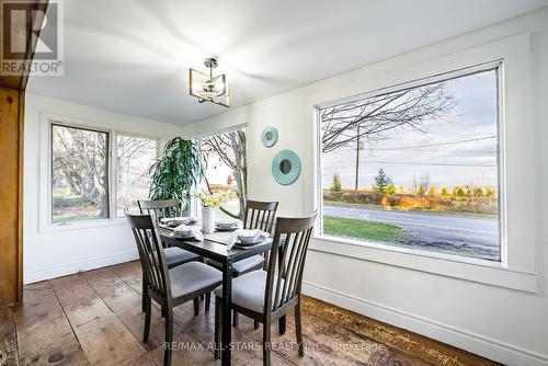 7050 Concession 6 Road, Uxbridge, ON - Indoor Photo Showing Dining Room