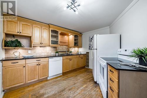 7050 Concession 6 Road, Uxbridge, ON - Indoor Photo Showing Kitchen