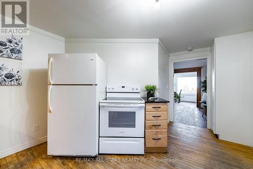 7050 Concession 6 Road, Uxbridge, ON - Indoor Photo Showing Kitchen