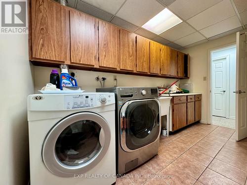 185 Croatia Avenue, Timmins (Gold Centre), ON - Indoor Photo Showing Laundry Room