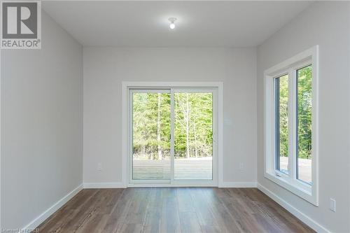 24 Aspen Lane, Powassan, ON - Indoor Photo Showing Other Room