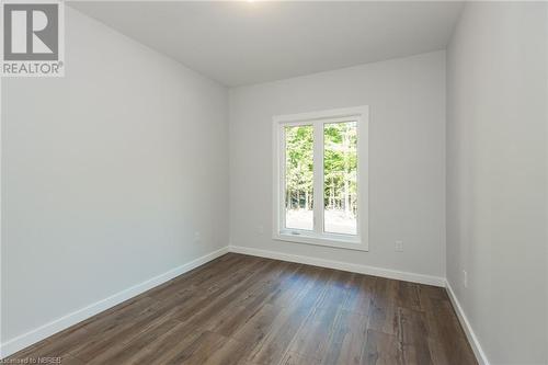 24 Aspen Lane, Powassan, ON - Indoor Photo Showing Other Room