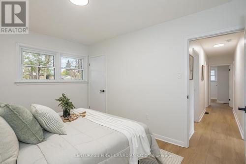 165 Fairhaven Circle, London, ON - Indoor Photo Showing Bedroom