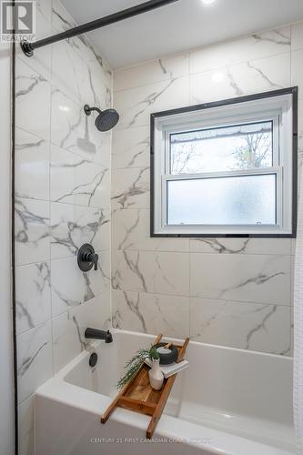 165 Fairhaven Circle, London, ON - Indoor Photo Showing Bathroom