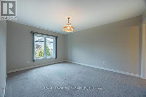 16 Ashberry Place, St. Thomas, ON - Indoor Photo Showing Other Room