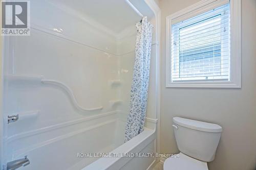 16 Ashberry Place, St. Thomas, ON - Indoor Photo Showing Bathroom