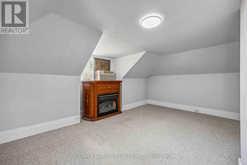 199 Cobden Street, Sarnia, ON - Indoor Photo Showing Other Room