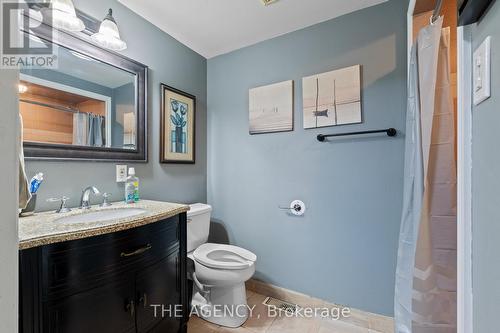 55 Northridge Drive, West Lincoln (057 - Smithville), ON - Indoor Photo Showing Bathroom