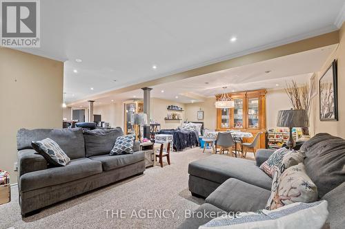 55 Northridge Drive, West Lincoln (057 - Smithville), ON - Indoor Photo Showing Living Room