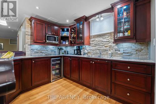 55 Northridge Drive, West Lincoln (057 - Smithville), ON - Indoor Photo Showing Kitchen