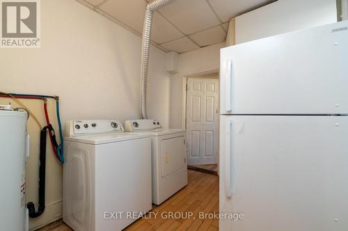 56 South John Street, Belleville, ON - Indoor Photo Showing Laundry Room