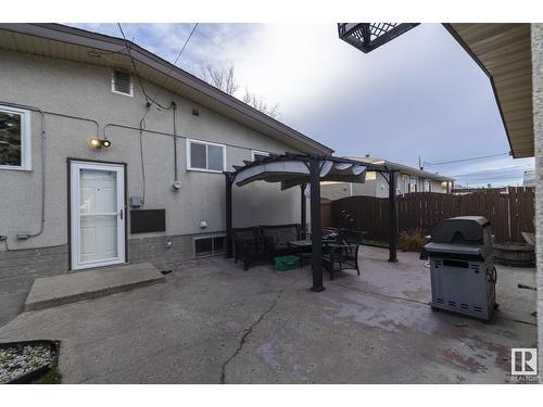 11224 136 Av Nw, Edmonton, AB 