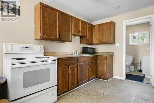 71 Goodyear Road, Greater Napanee, ON - Indoor Photo Showing Kitchen