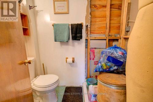 1340 Cannon Trail, North Frontenac (Frontenac North), ON - Indoor Photo Showing Bathroom