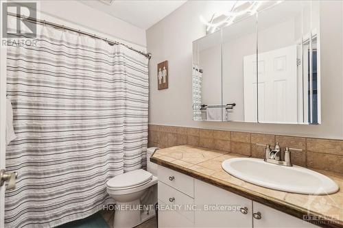 947 Lacroix Road, Clarence-Rockland, ON - Indoor Photo Showing Bathroom