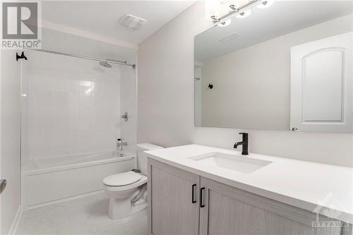 2080 Elevation Road, Ottawa, ON - Indoor Photo Showing Bathroom