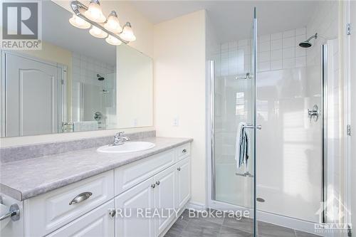 432 Gerry Lalonde Drive, Ottawa, ON - Indoor Photo Showing Bathroom