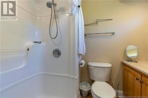 28 Hazelton, Quispamsis, NB - Indoor Photo Showing Bathroom